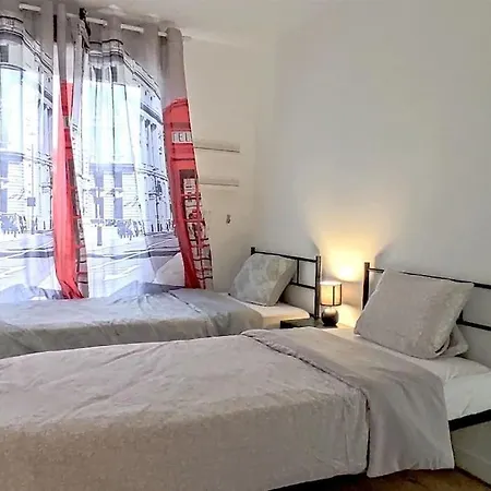 Escape To A Parisian Dream Apartament *